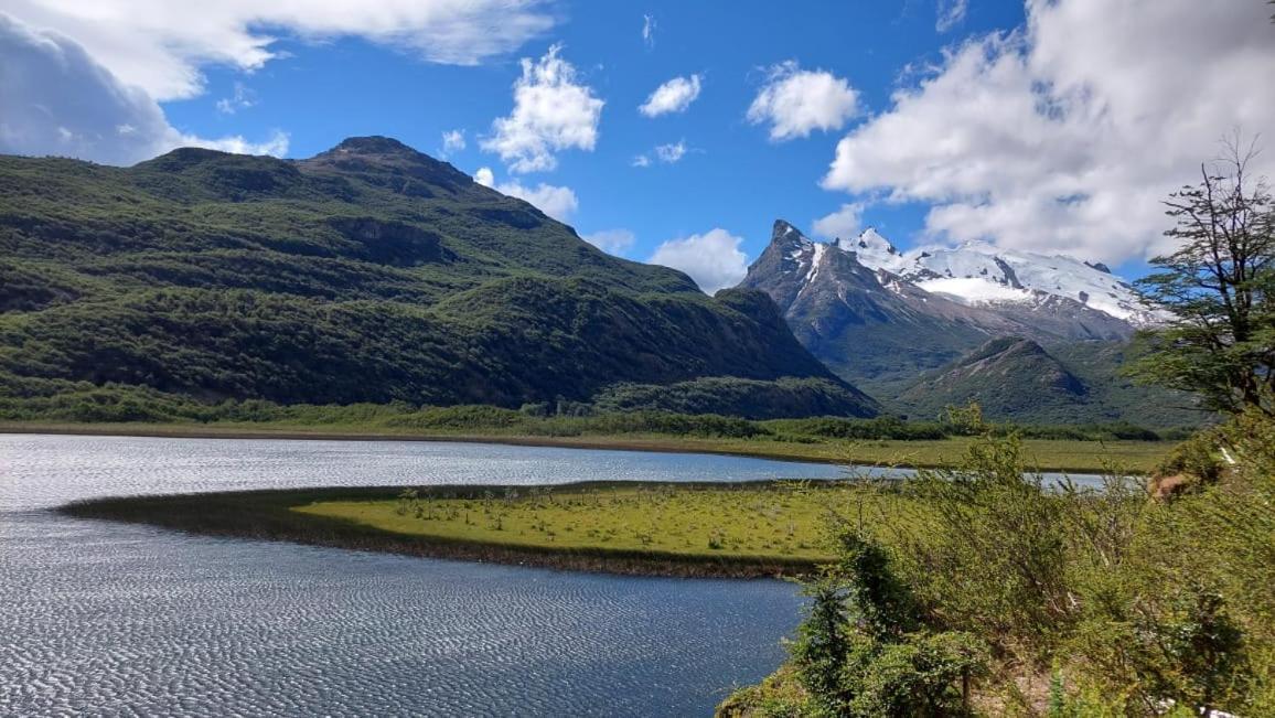 Refugio De Glaciares Hotel Ел Чалтен Екстериор снимка